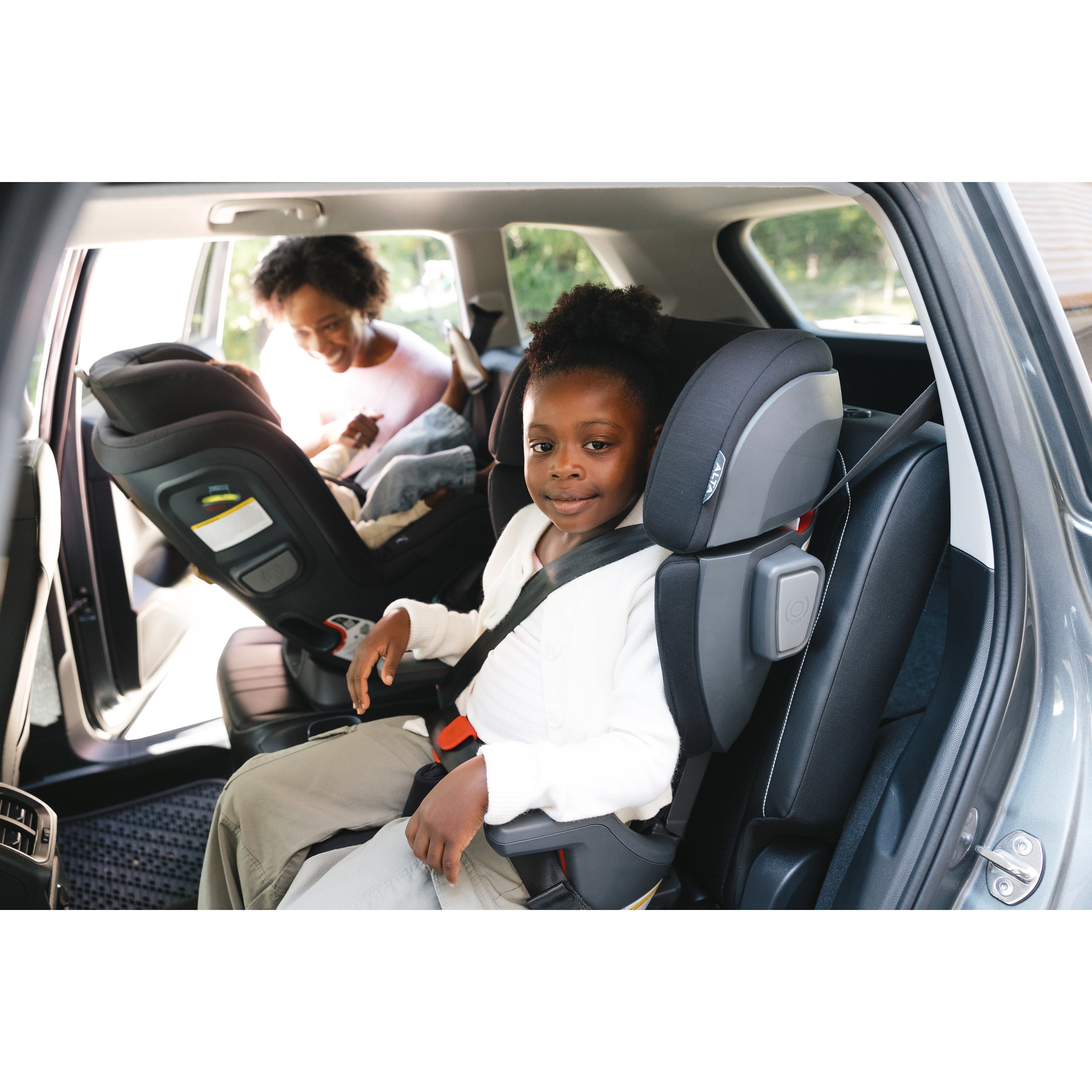UPPAbaby Rove Convertible Car Seat- Bambi Baby