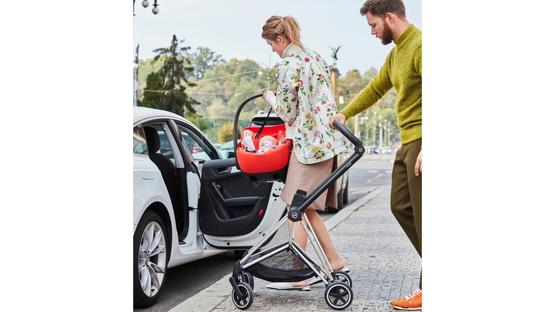 Cybex Mios with infant car seat